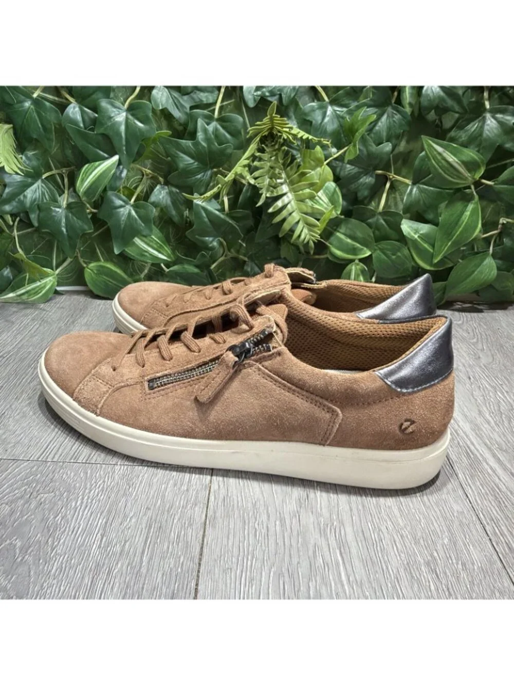 Ecco Classic Zip Women’s Brown Suede Sneakers Size 42 11-11.5